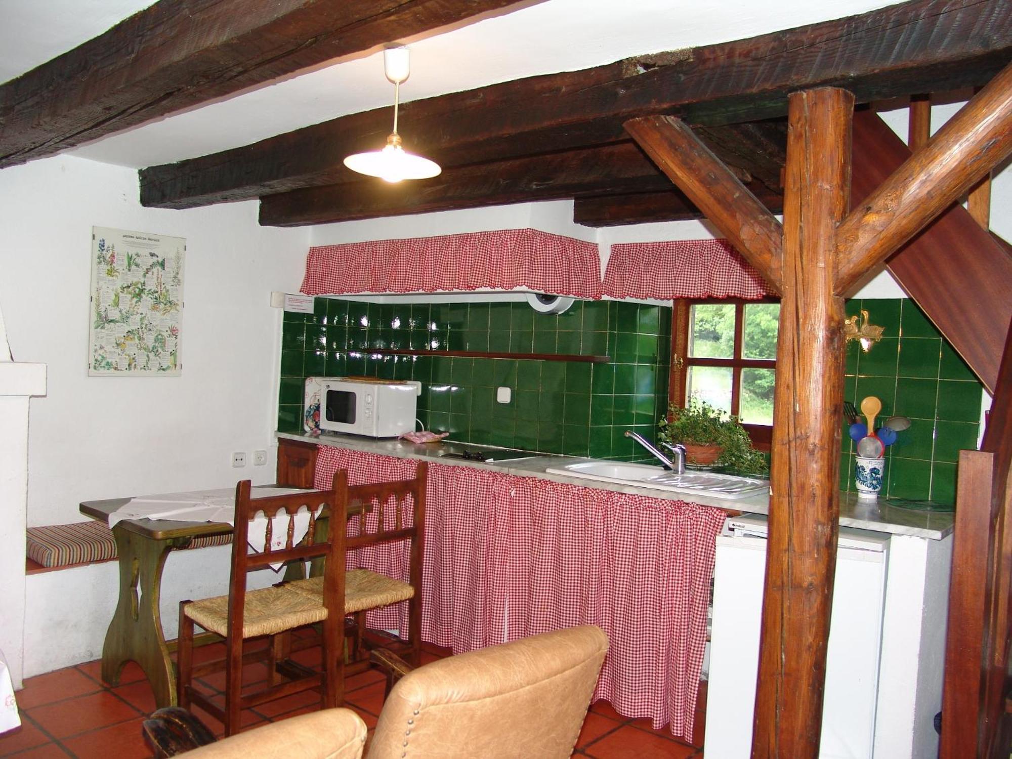 Casas De Zapatierno Casa de hóspedes Espierba Quarto foto