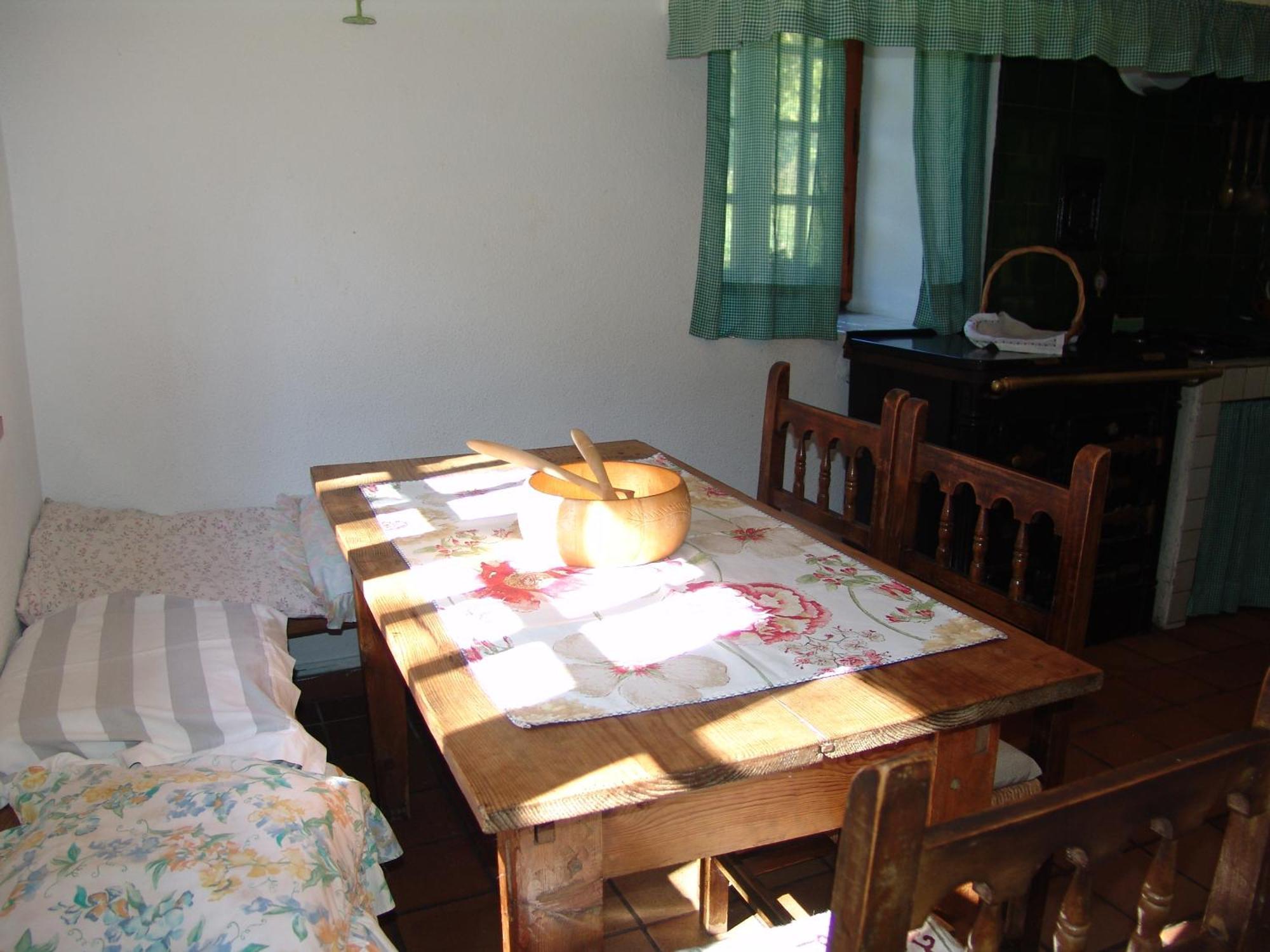 Casas De Zapatierno Casa de hóspedes Espierba Quarto foto