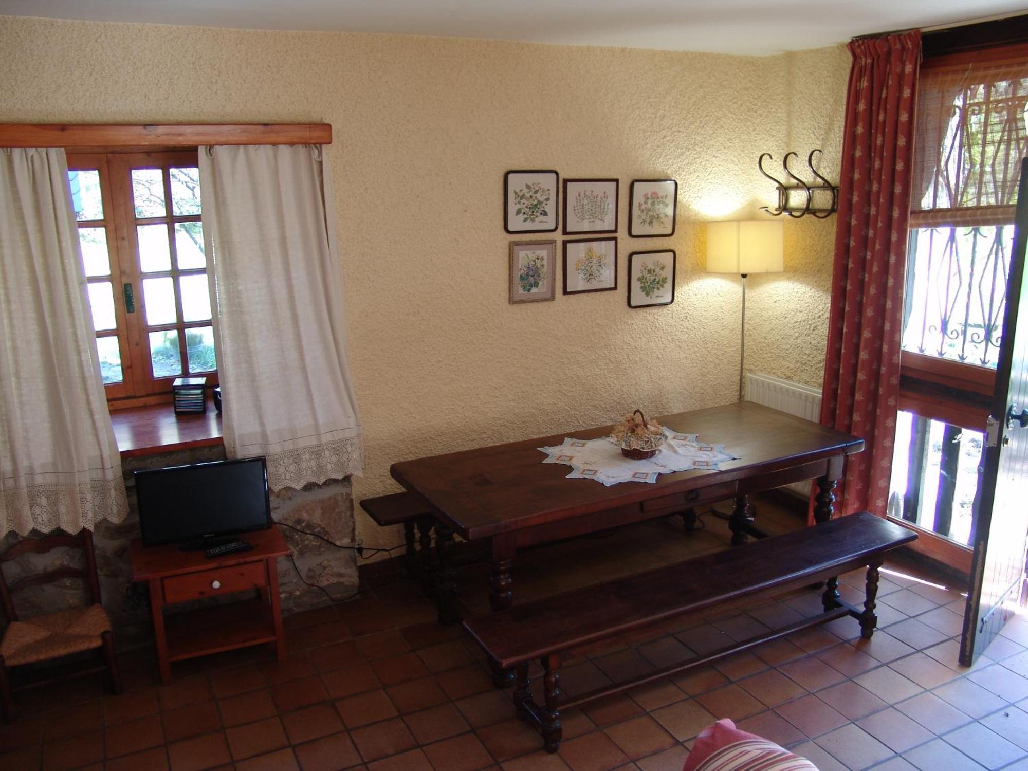 Casas De Zapatierno Casa de hóspedes Espierba Quarto foto